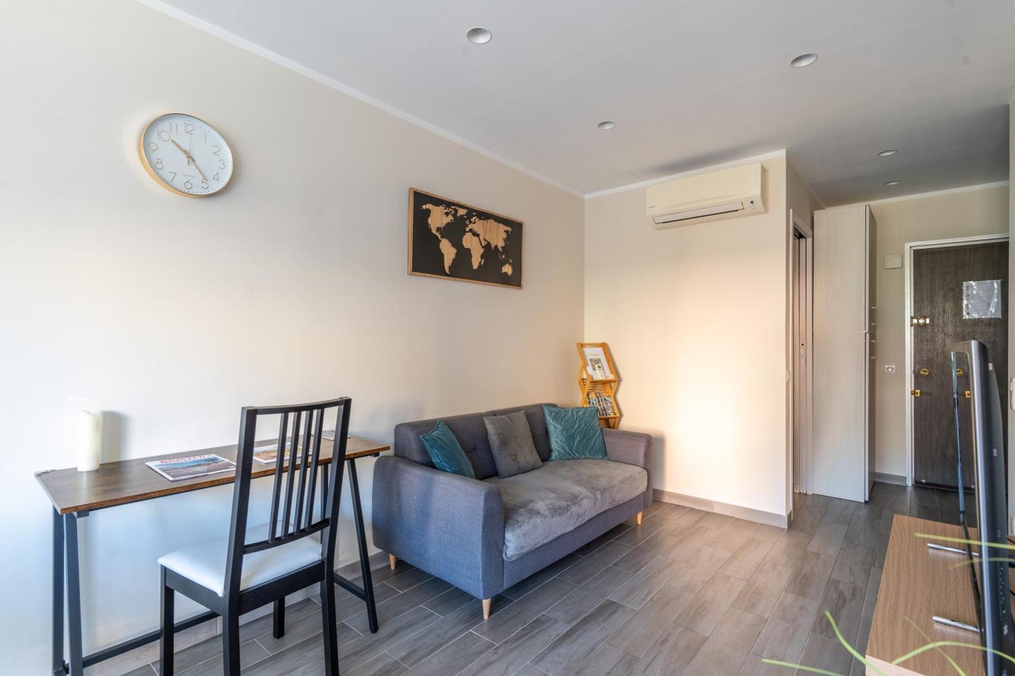 Fabuleux Appartement 2 Personnes Au Coeur De Menton, Climatise Et Proche Gares Routiere Et Sncf Екстериор снимка