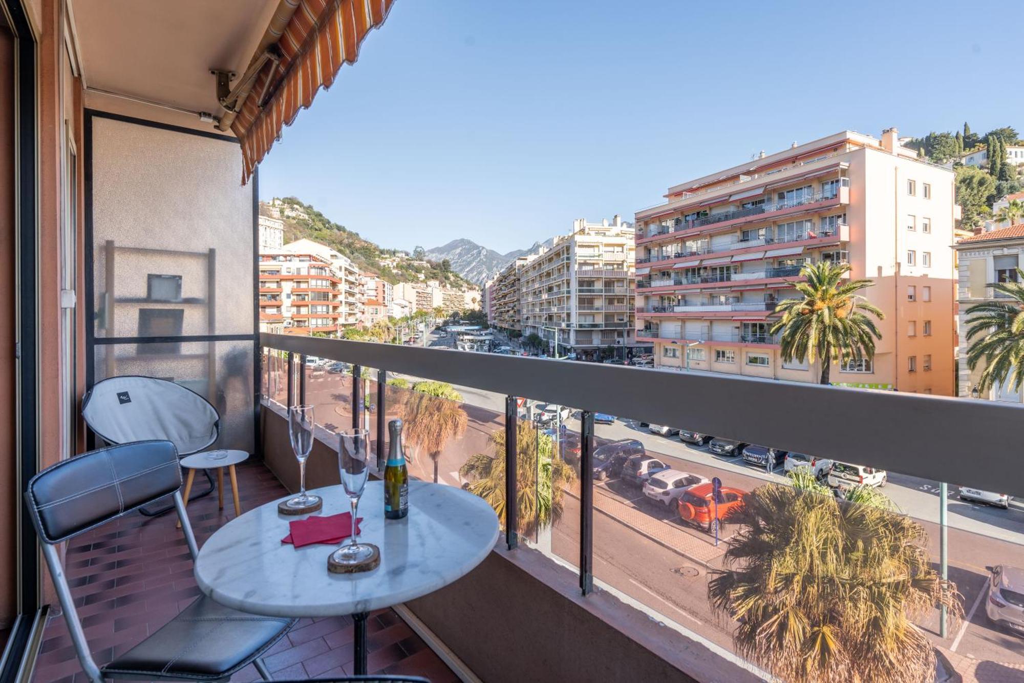 Fabuleux Appartement 2 Personnes Au Coeur De Menton, Climatise Et Proche Gares Routiere Et Sncf Екстериор снимка
