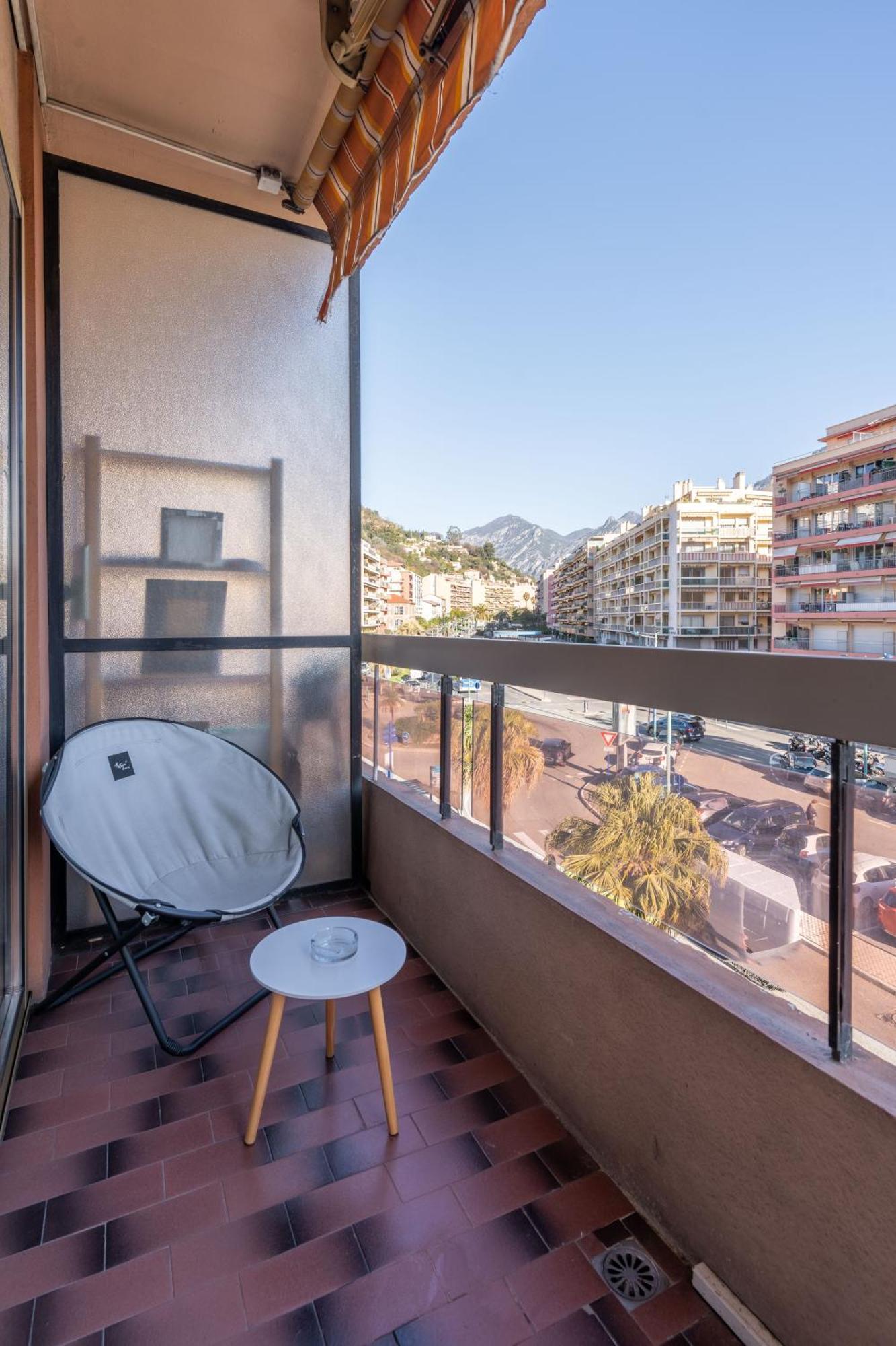 Fabuleux Appartement 2 Personnes Au Coeur De Menton, Climatise Et Proche Gares Routiere Et Sncf Екстериор снимка
