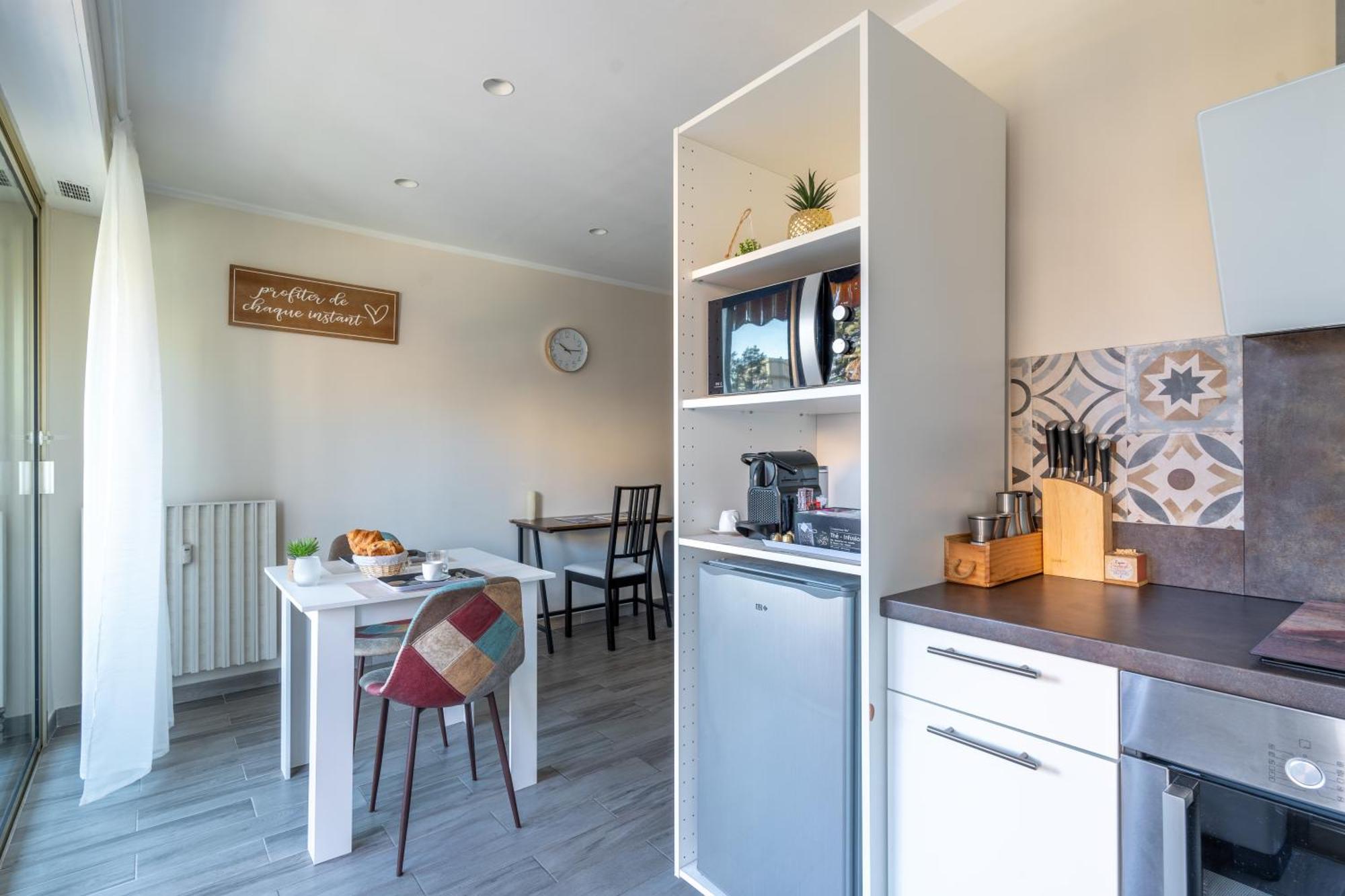 Fabuleux Appartement 2 Personnes Au Coeur De Menton, Climatise Et Proche Gares Routiere Et Sncf Екстериор снимка